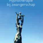 Cover van 'Hypnotherapie bij Zwangerschap', het boek van hypnotherapeut Ruth Evers, Amsterdam